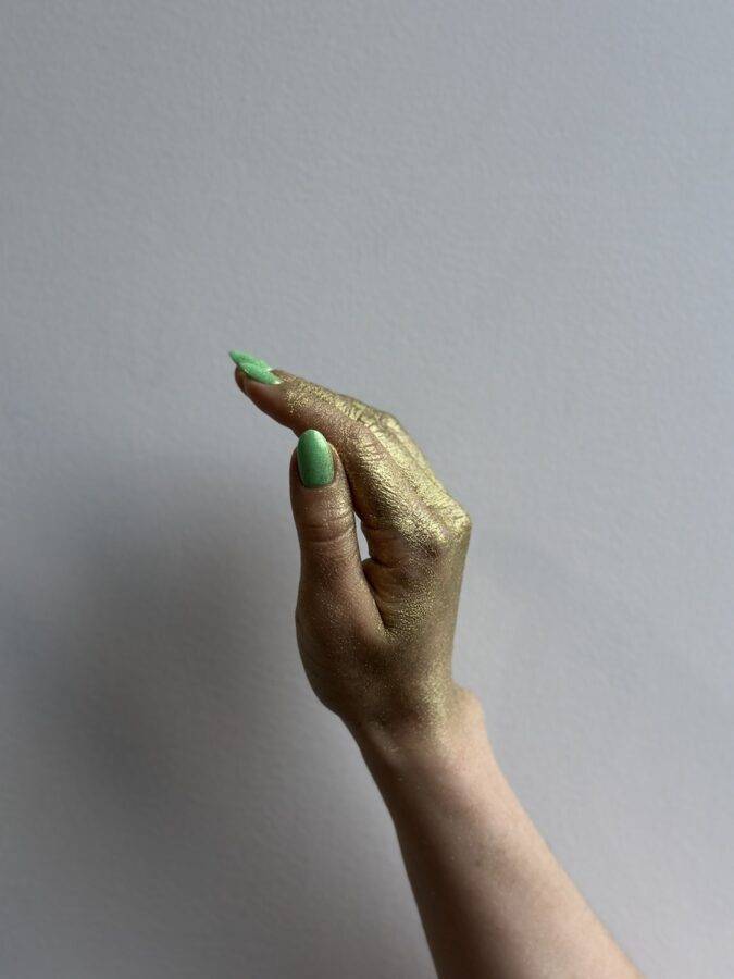 zielony manicure